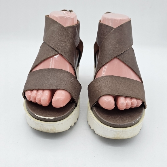 Steven by Steve Madden Womens Keanna Wedge Sandal Strappy Zip Up Brown Size 6.5M - Picture 3 of 12